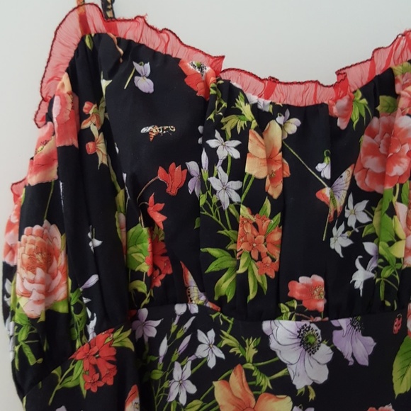 Adorable Notice brand floral sundress - Picture 4 of 5